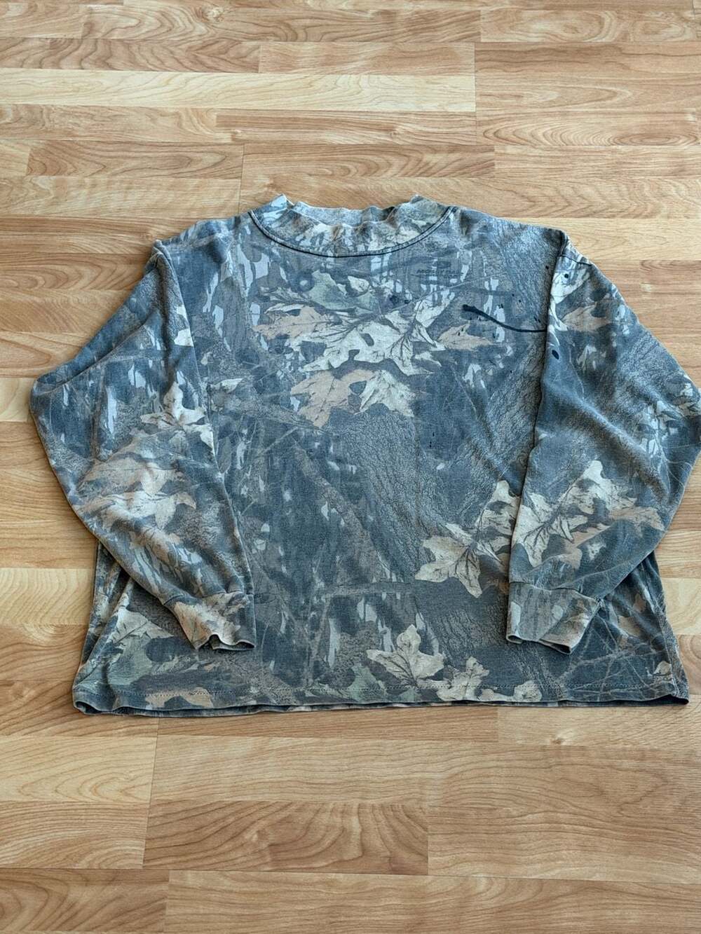 Vintage 1990s Mossy Oak Breakup Camo Long-Sleeve Crewneck Sweatshirt